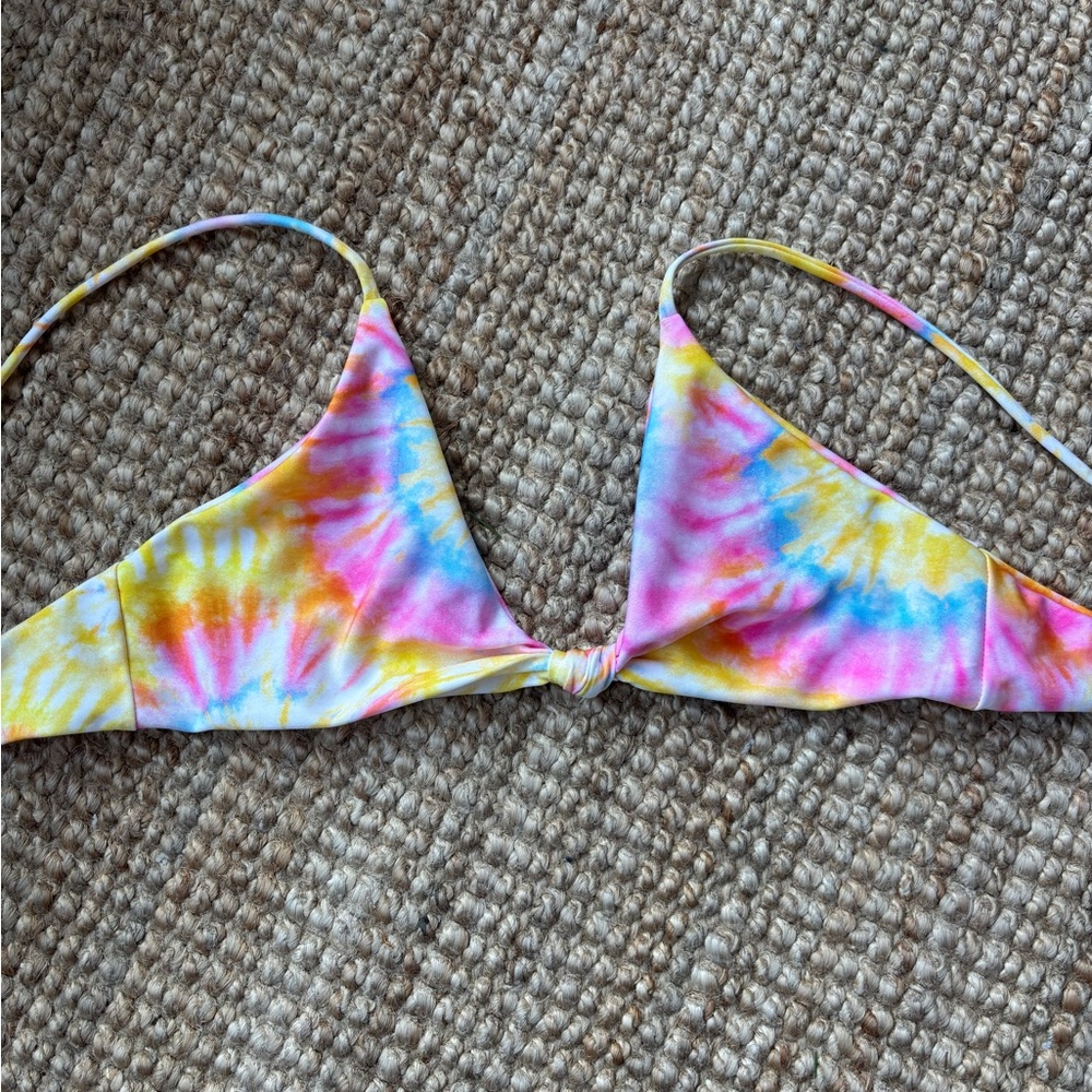Skatie Swimwear, Sarah Top in Sherbet, size small, NWT